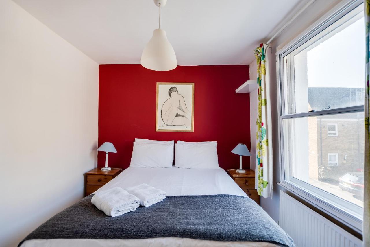 Вилла Characterful & Cosy Jericho House Оксфорд Экстерьер фото